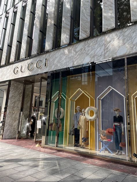 gucci 銀座 展示